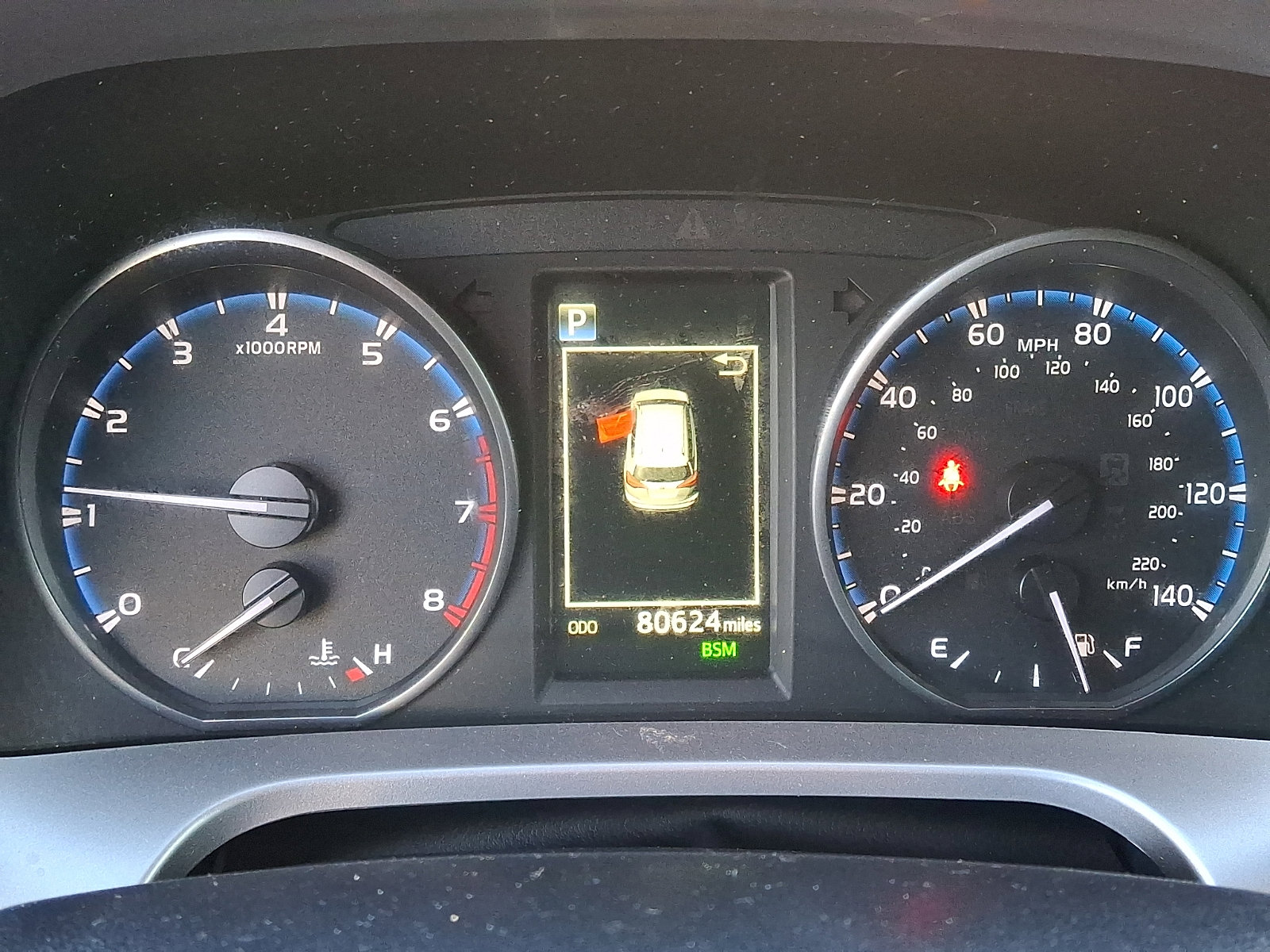 Used 2018 Toyota RAV4 XLE w/ Plus Extra Value Package image 23