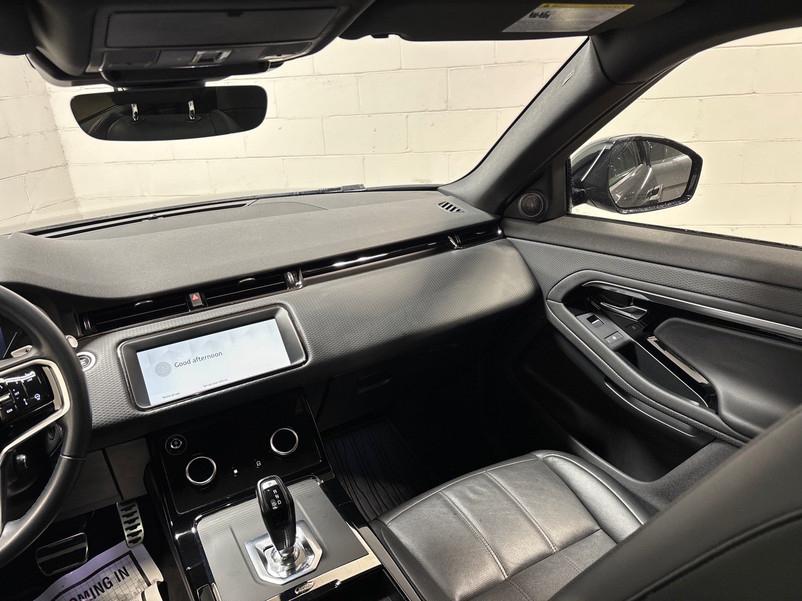 Used 2023 Land Rover Range Rover Evoque R-Dynamic S AWD/4WD image 36