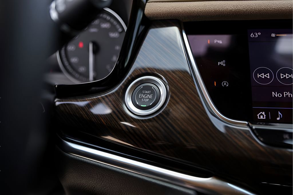 Used 2023 Cadillac XT6 Premium Luxury w/ Platinum Package FWD image 22