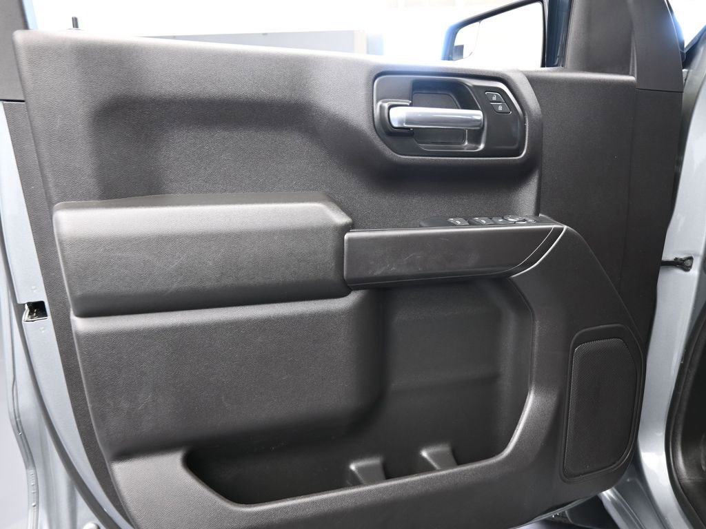 Used 2024 Chevrolet Silverado 1500 Custom Trail Boss w/ LPO, Dark Essentials Package image 16