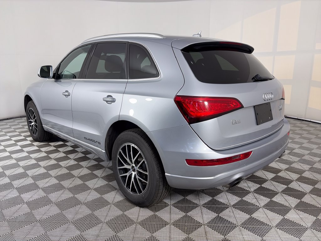 Used 2016 Audi Q5 2.0T Premium Plus w/ Premium Plus Package AWD/4WD image 5