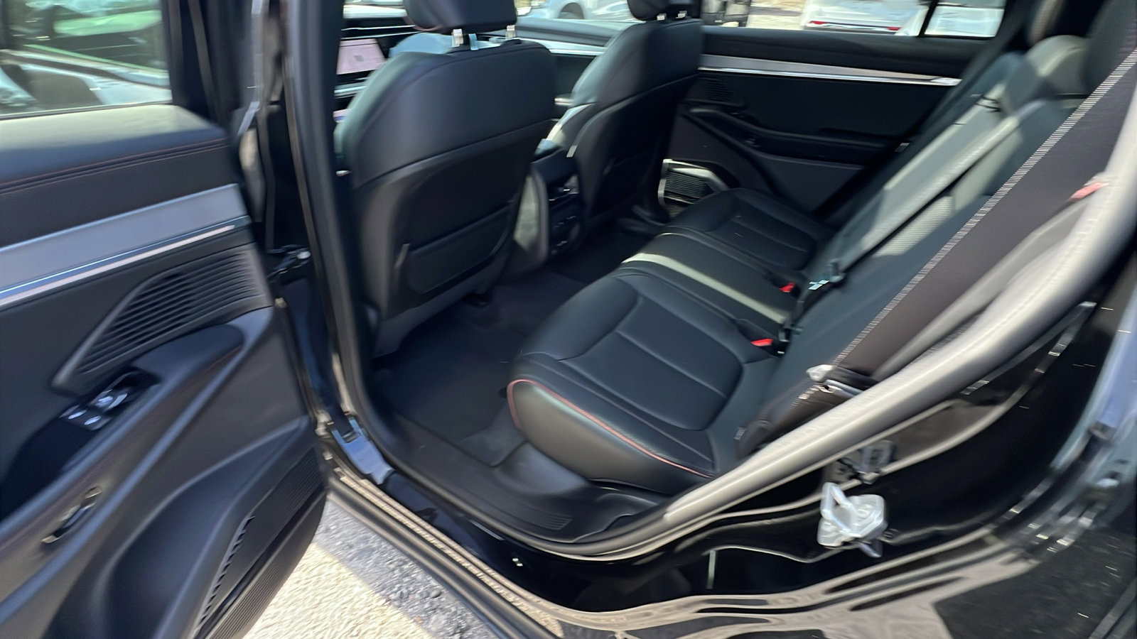 Used 2024 Jeep Wagoneer Launch Edition image 25