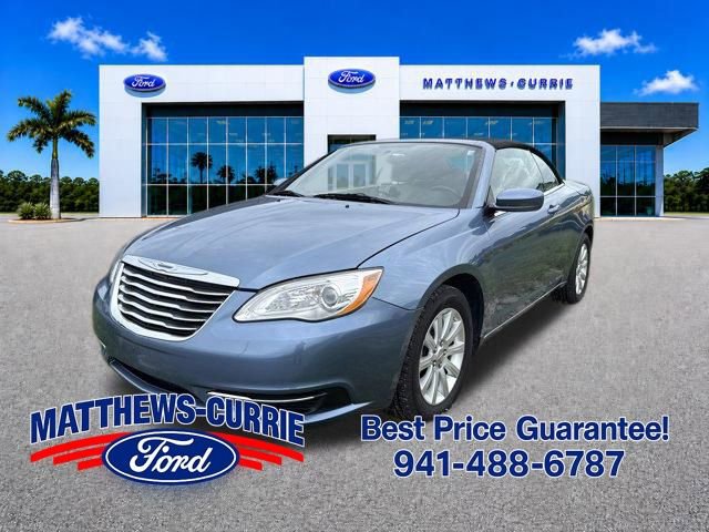 Used 2011 Chrysler 200 Touring FWD video 1