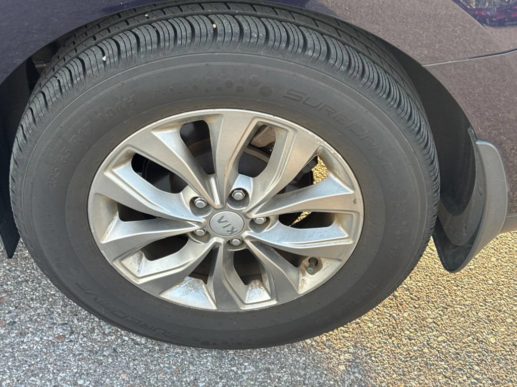 Used 2019 Kia Sedona LX FWD image 8