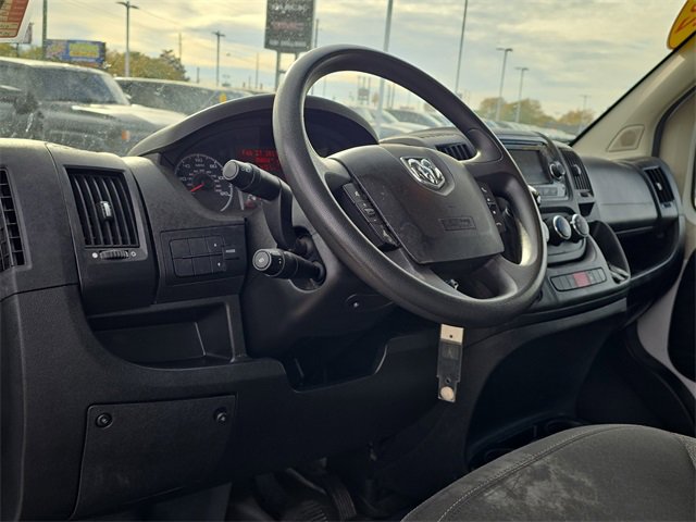 Used 2017 RAM ProMaster 2500 w/ Interior Convenience Group image 18