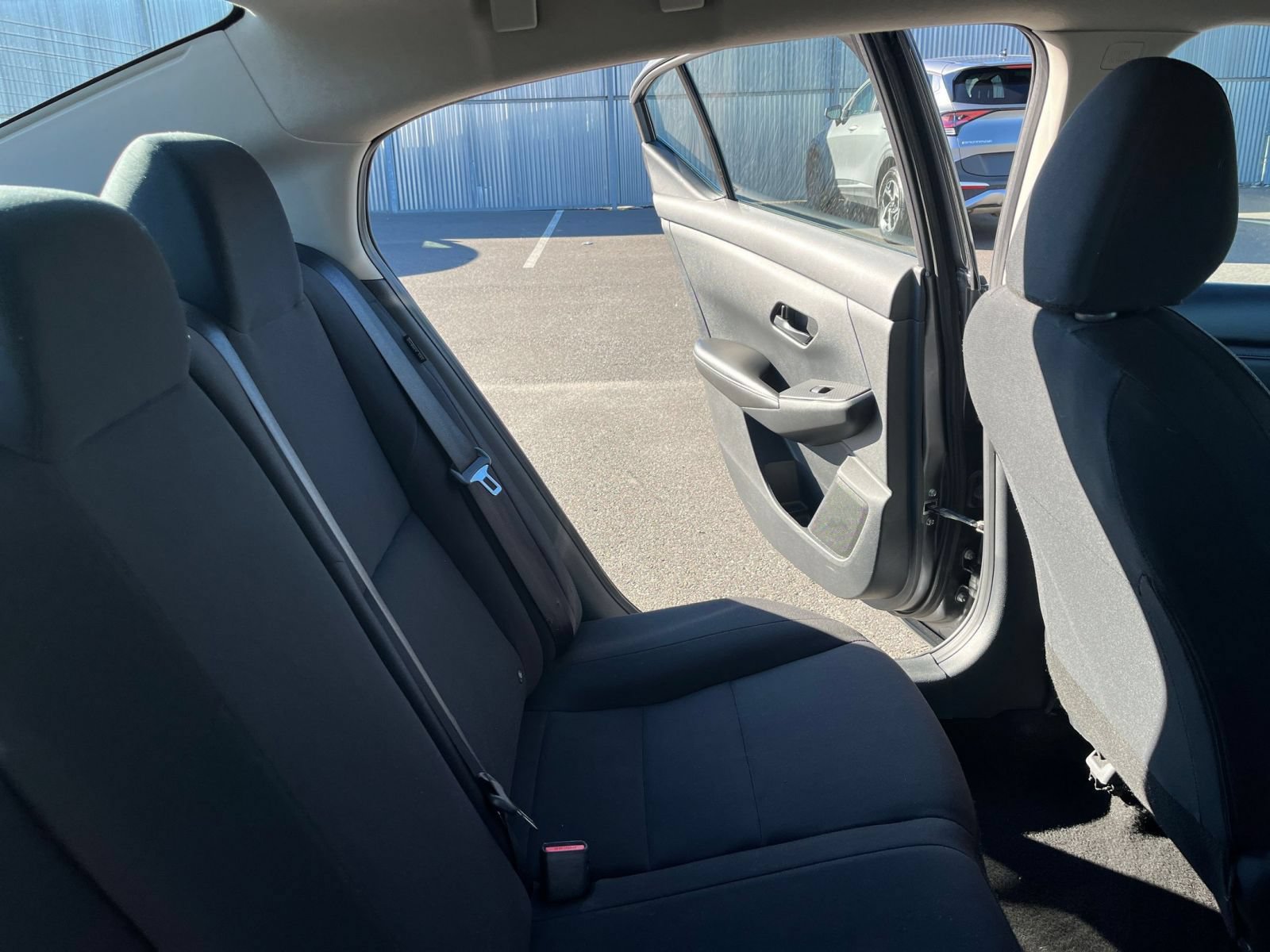 Used 2025 Nissan Sentra S FWD image 34