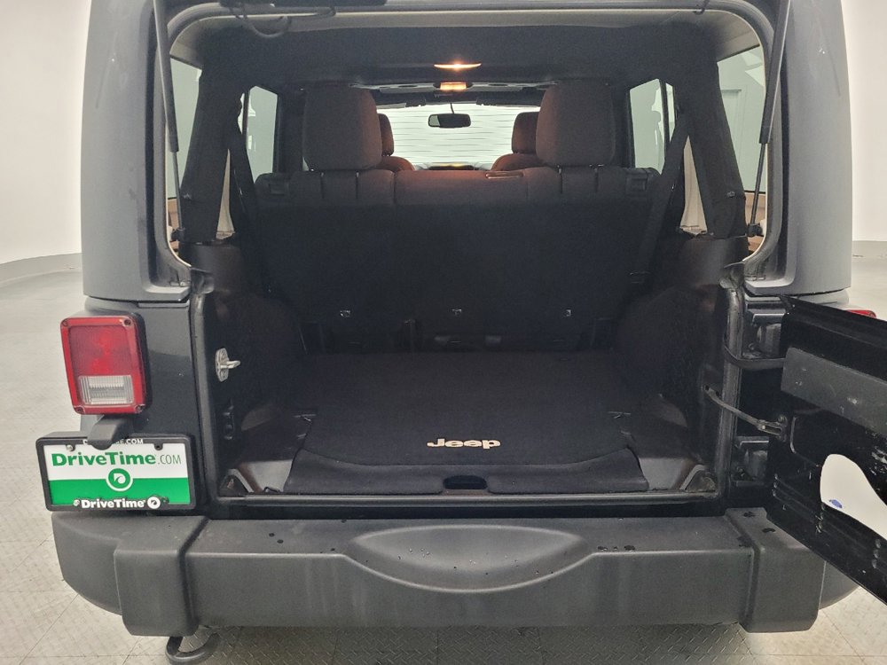 Used 2013 Jeep Wrangler Unlimited Sport image 29