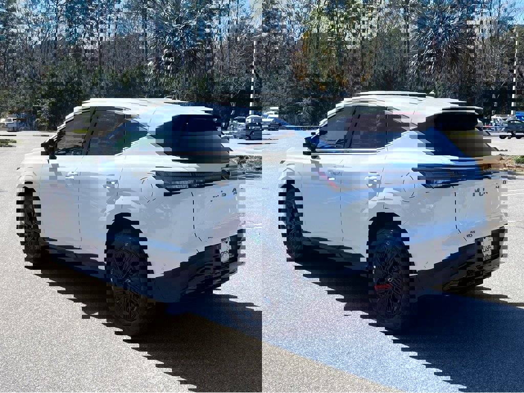 New 2025 Nissan Murano SV image 12