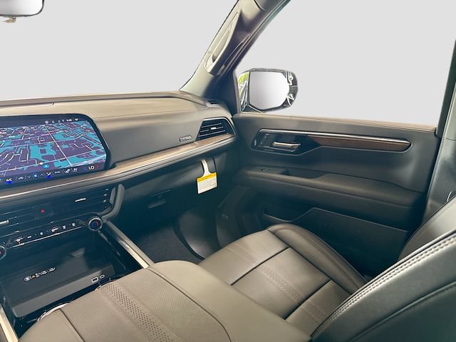 New 2026 Chevrolet Suburban High Country AWD/4WD image 25