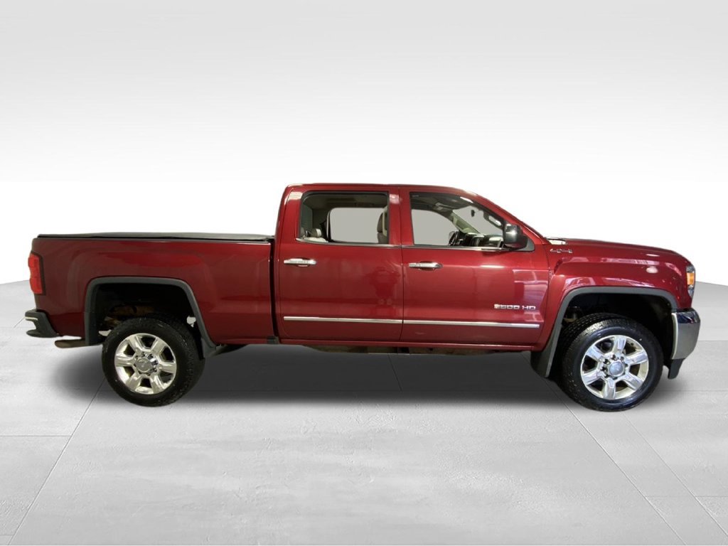 Used 2019 GMC Sierra 2500 SLT w/ LPO, Protection Package AWD/4WD image 9