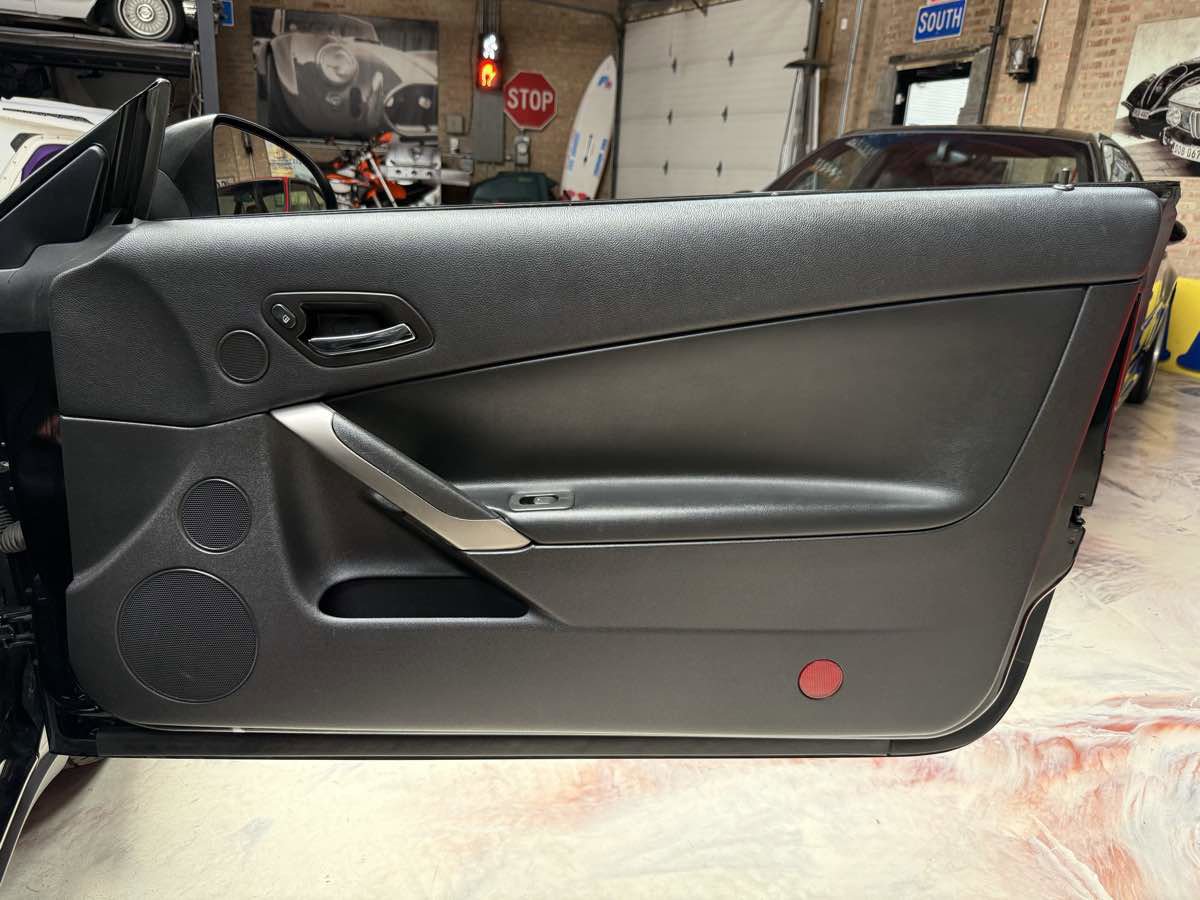 Used 2007 Pontiac G6 GT w/ Premium Package FWD image 32