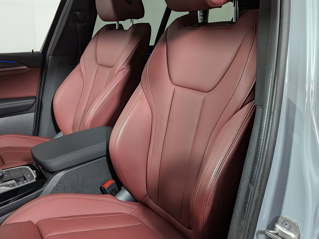 Certified 2023 BMW X3 xDrive30i w/ M Sport Package image 18