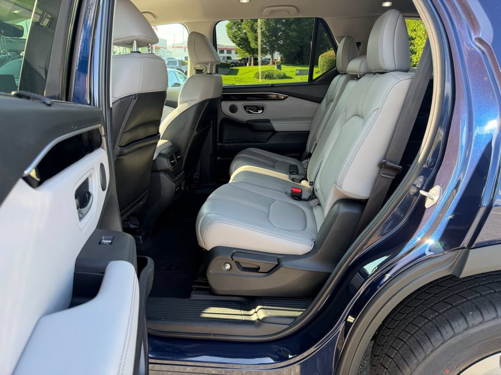 Certified 2024 Honda Pilot EX-L image 17