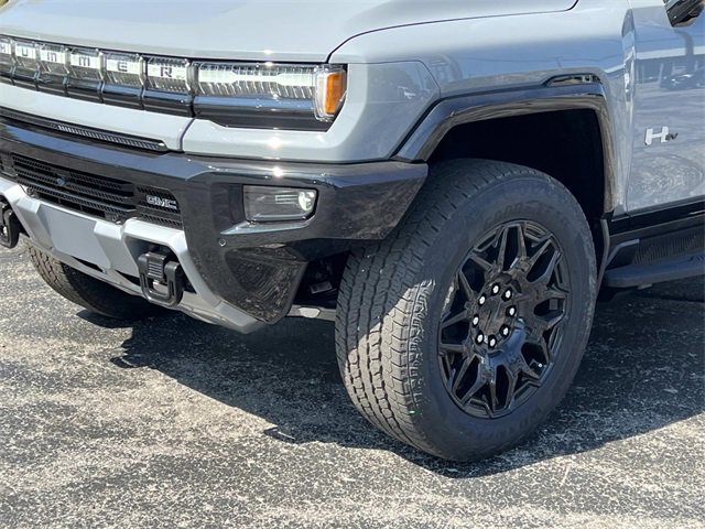 New 2026 GMC Hummer EV 4x4 Crew Cab image 8