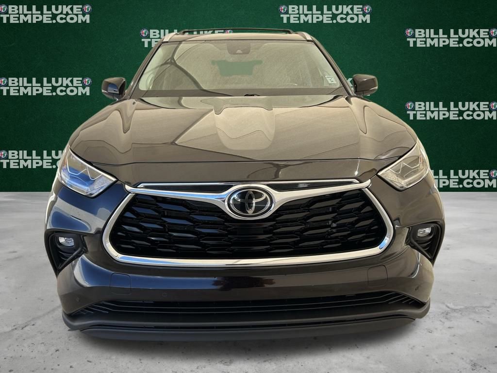 Used 2021 Toyota Highlander Limited image 6
