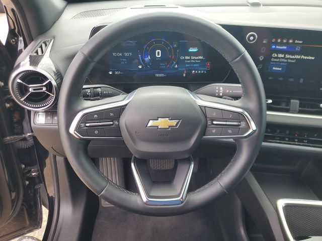 Used 2026 Chevrolet Equinox LT FWD image 19