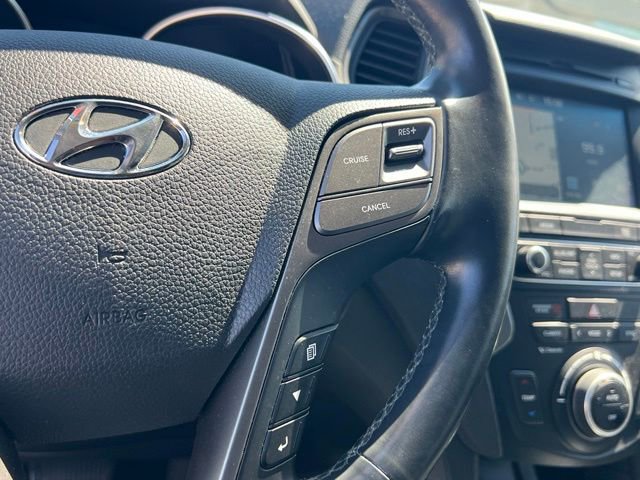 Used 2018 Hyundai Santa Fe Sport w/ Cargo Package AWD/4WD image 22