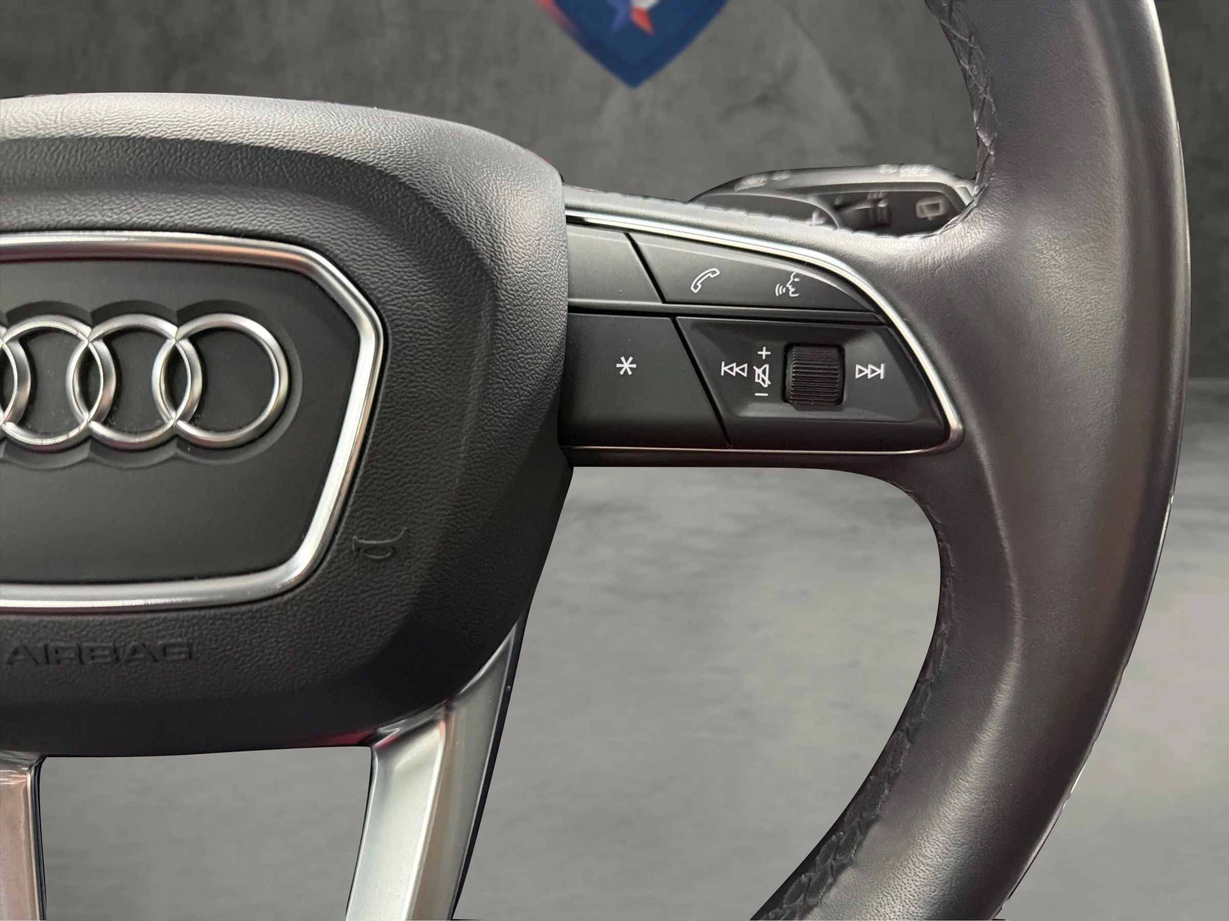 Used 2022 Audi Q7 3.0T Premium image 28