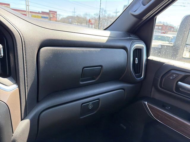 Used 2023 Chevrolet Silverado 3500 High Country image 24