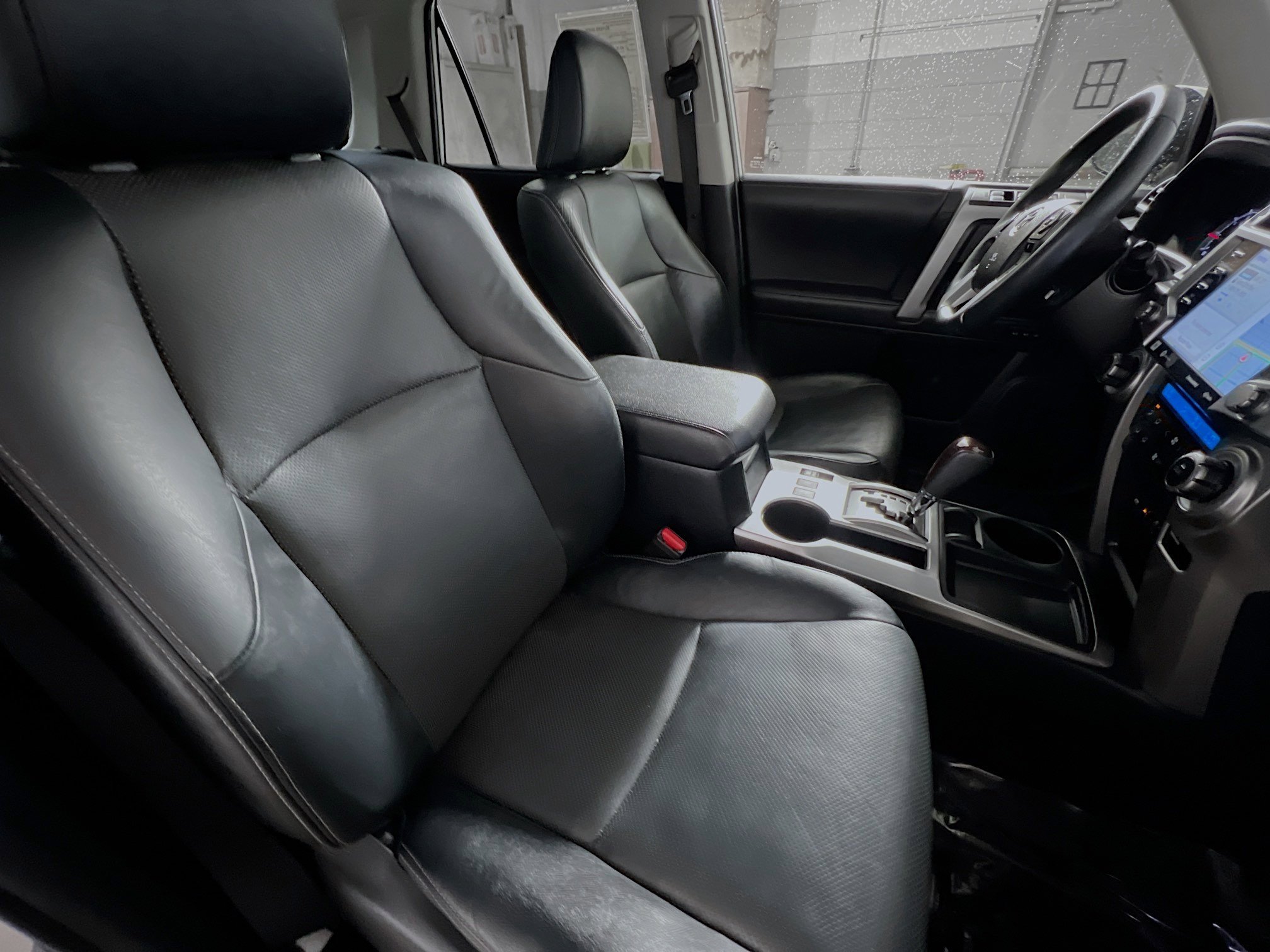 Used 2022 Toyota 4Runner Limited RWD image 31