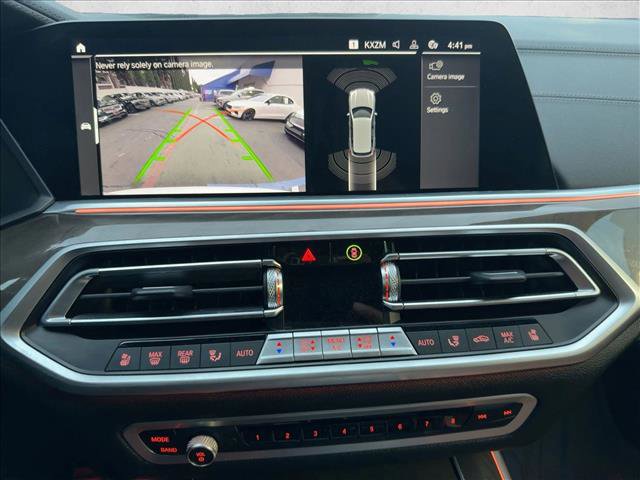 Used 2022 BMW X5 xDrive40i w/ M Sport Package image 17