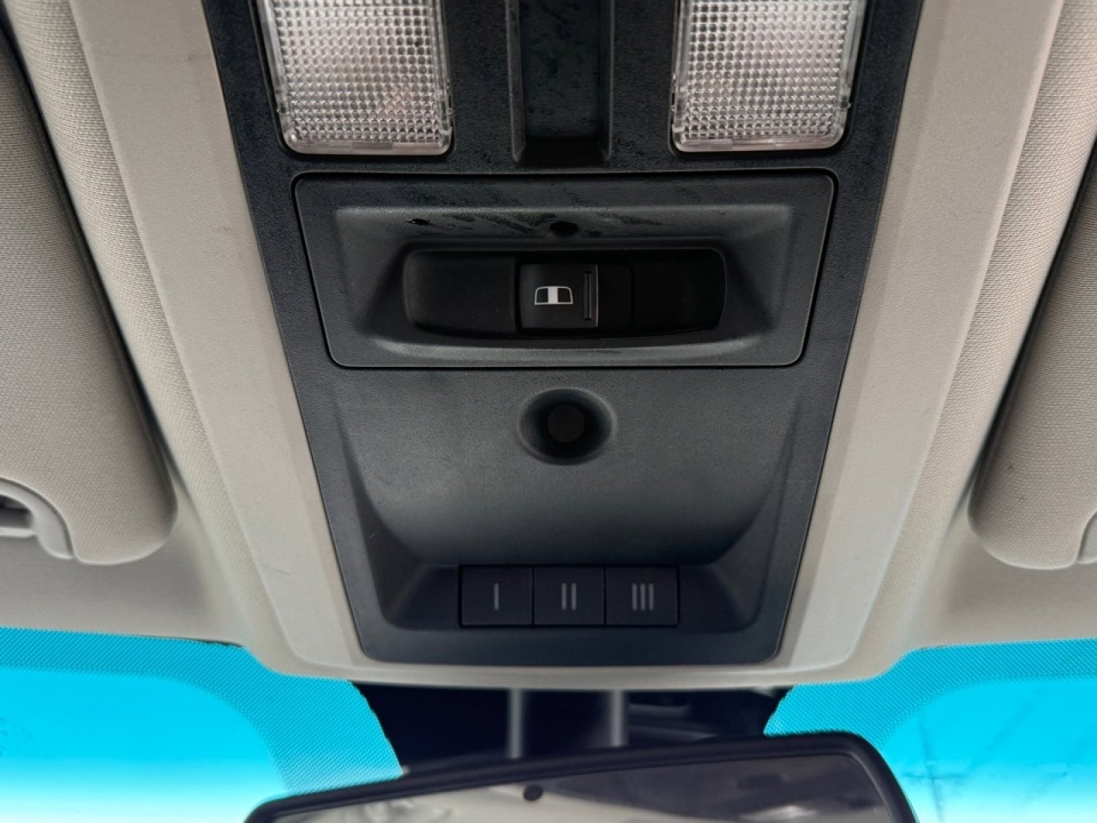 Used 2017 RAM 1500 Classic SLT w/ Luxury Group image 30