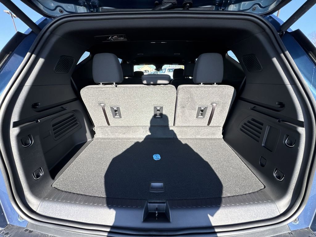 New 2026 Chevrolet Traverse LT image 24