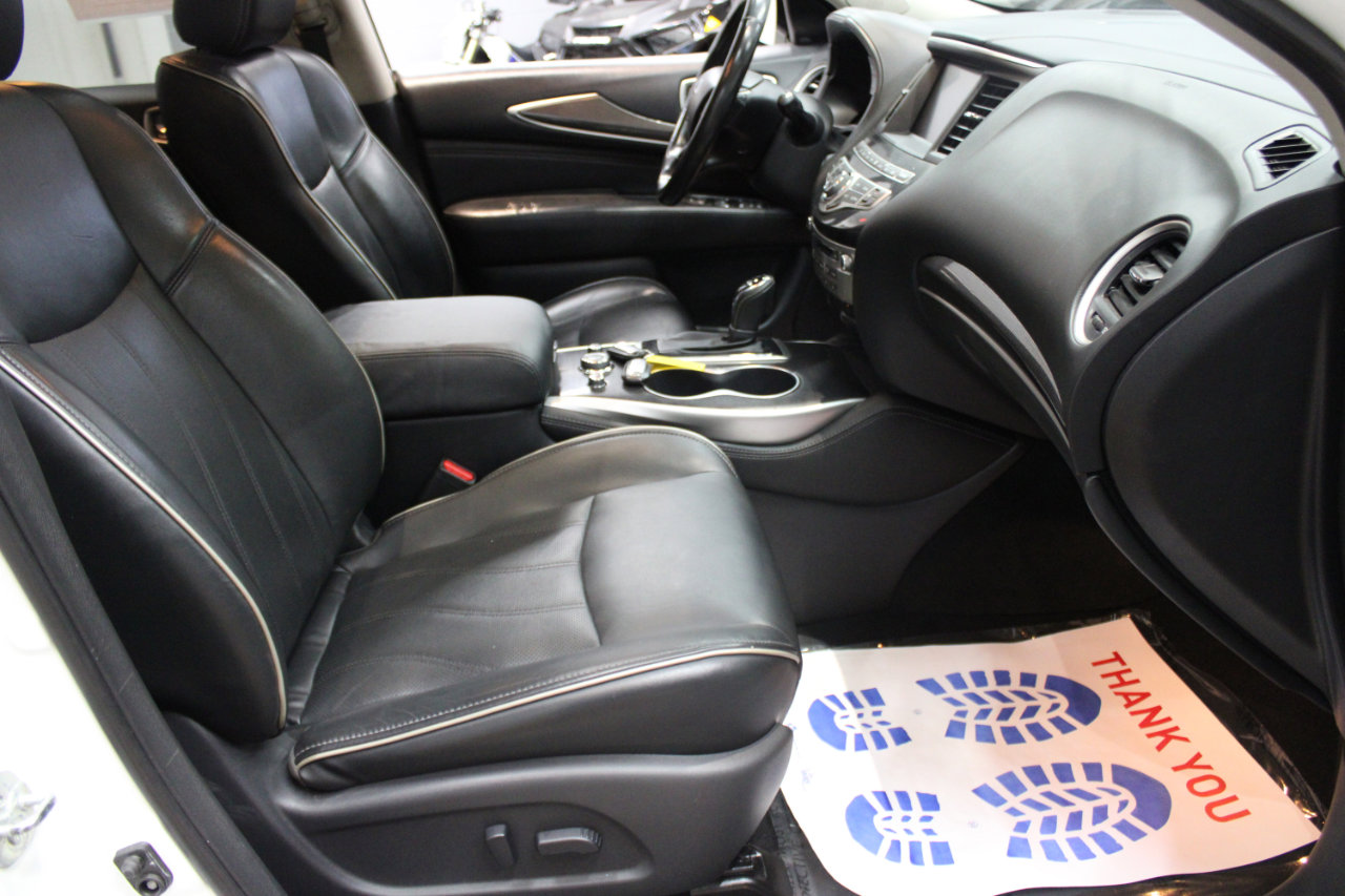 Used 2019 INFINITI QX60 Luxe w/ Essential Package image 25