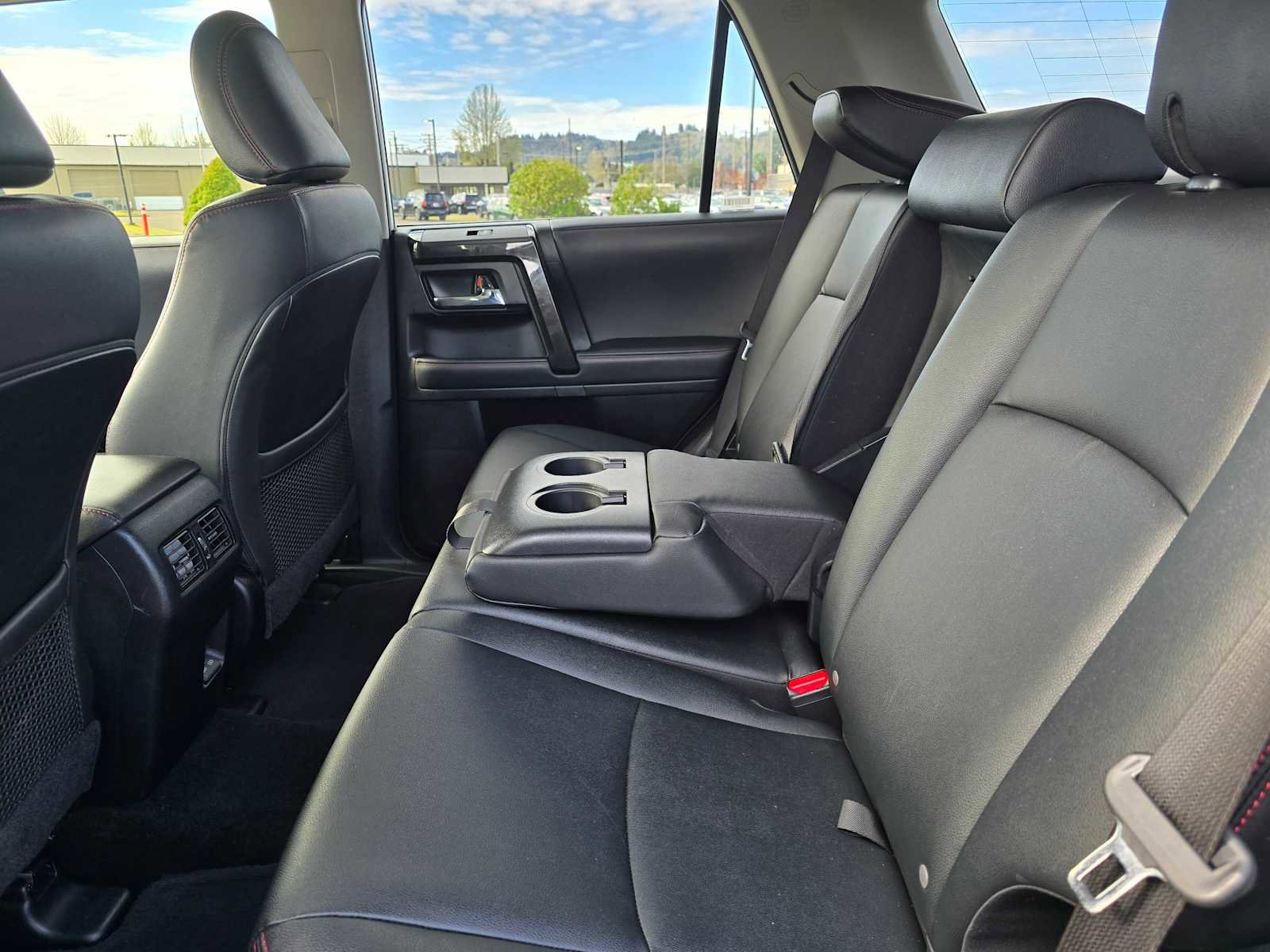 Certified 2024 Toyota 4Runner TRD Off-Road Premium image 19