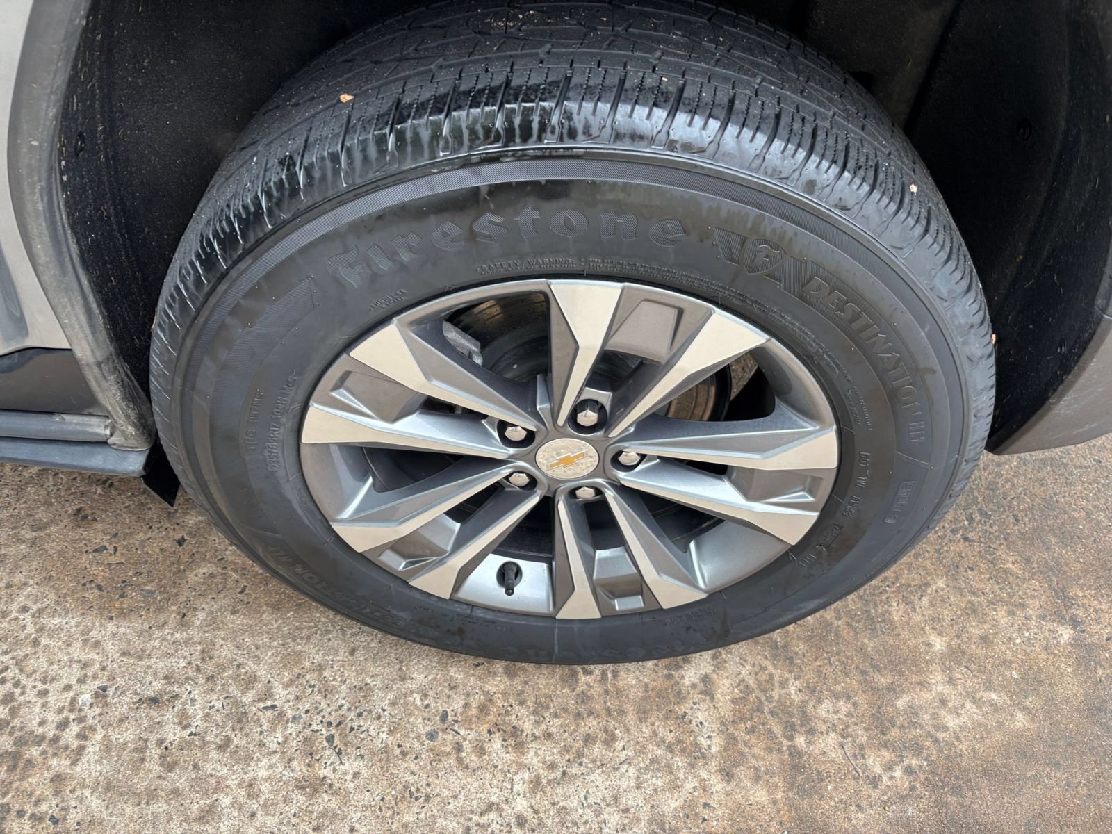 Used 2025 Chevrolet Equinox LT FWD image 24