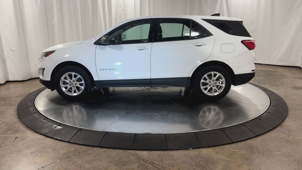 Used 2019 Chevrolet Equinox LS image 7