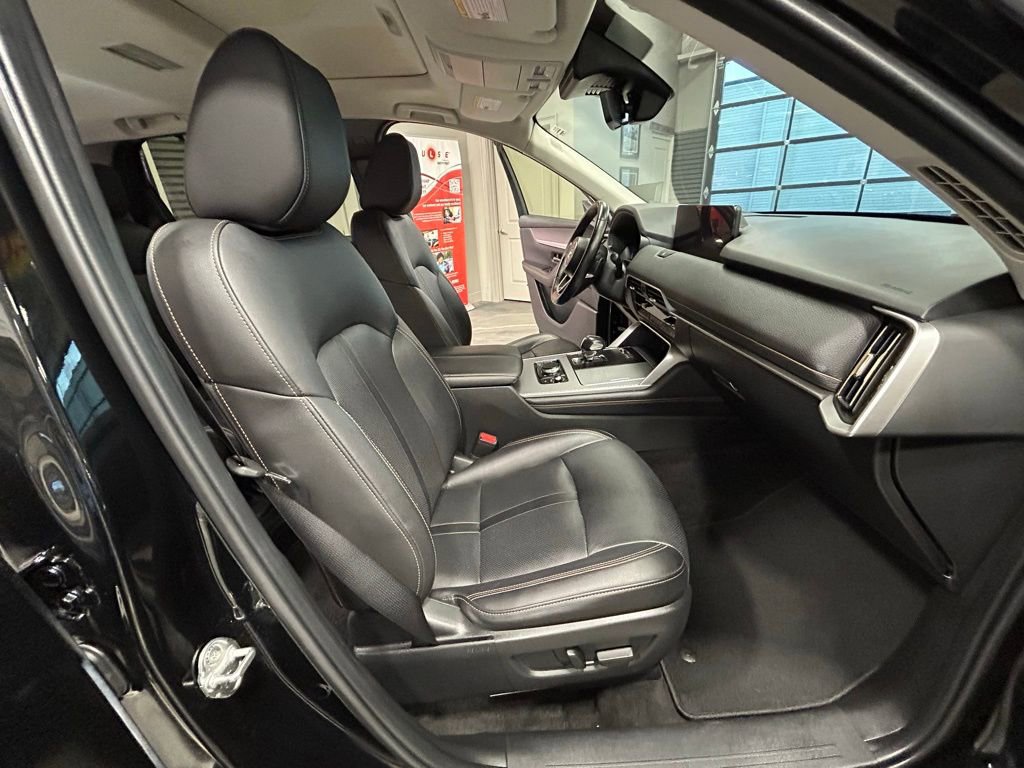 Used 2025 MAZDA CX-70 3.3 Turbo w/ Preferred Package image 39