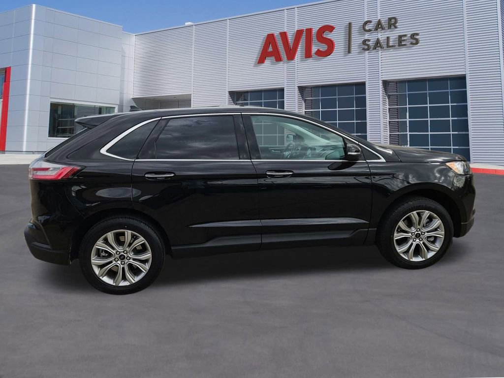 Used 2024 Ford Edge Titanium image 7