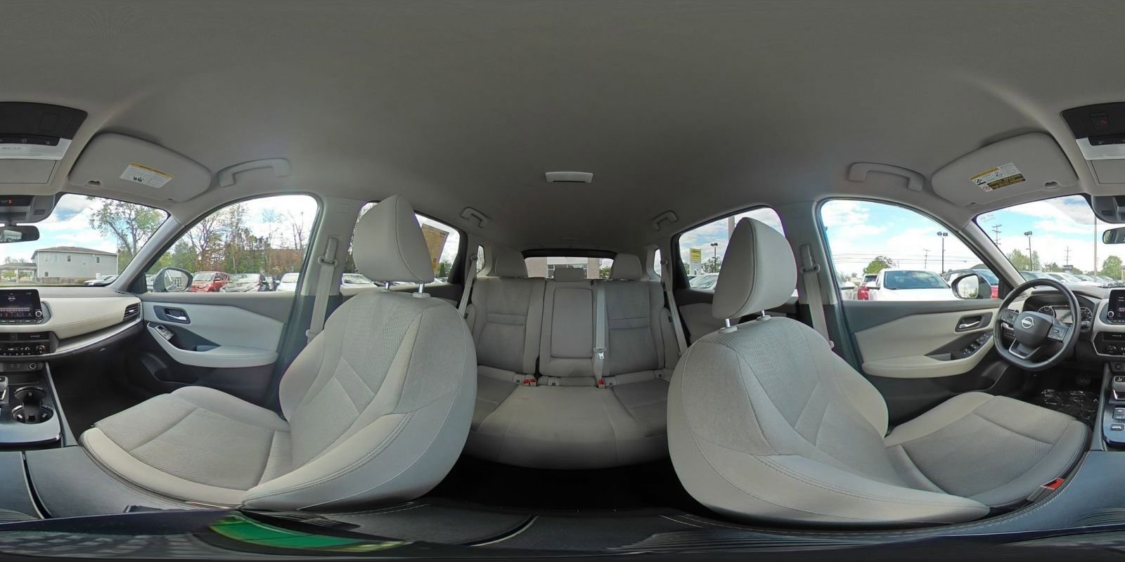 Used 2025 Nissan Rogue SV FWD image 44