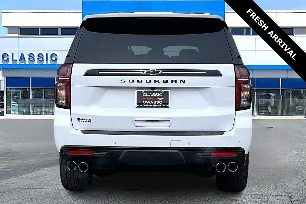 Used 2024 Chevrolet Suburban Z71 w/ Off-Road Capability Package image 6