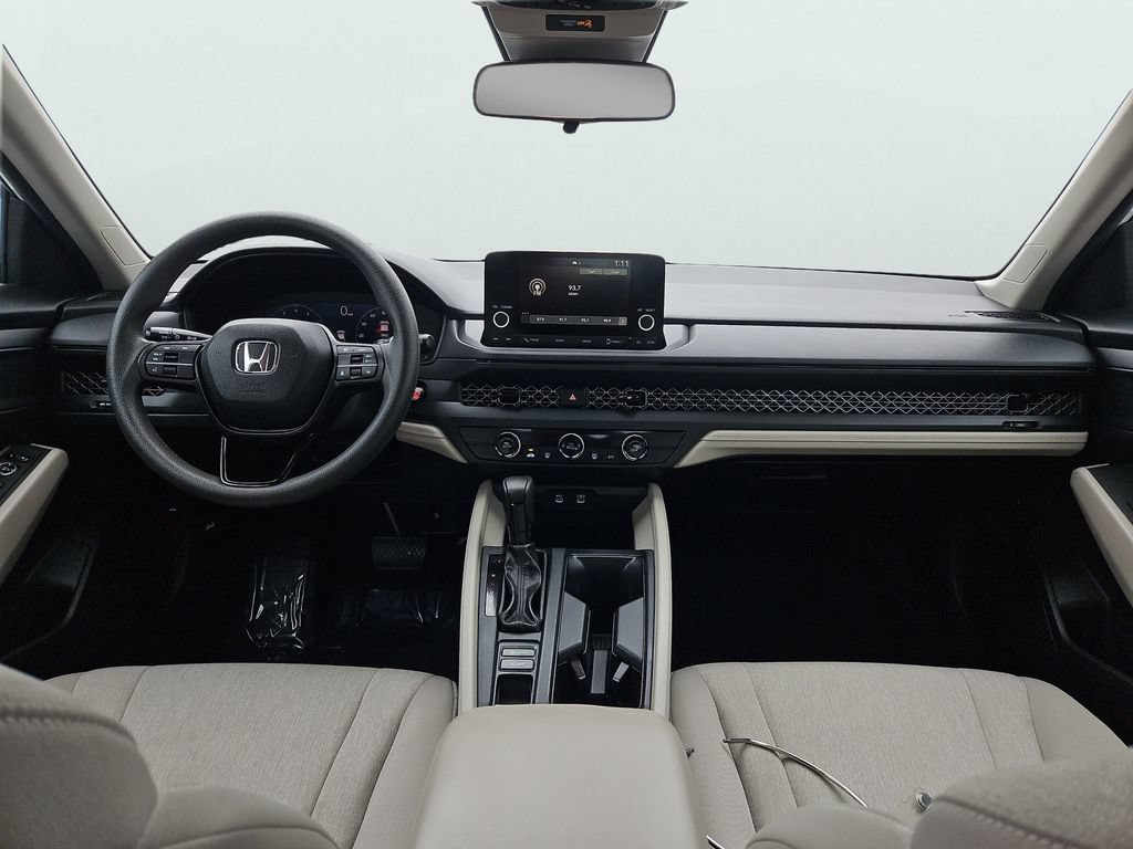 Used 2023 Honda Accord LX image 11