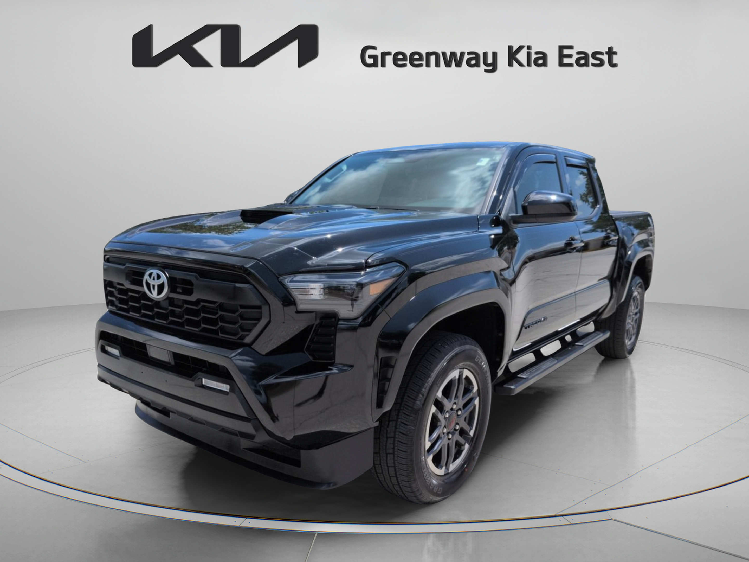 Used 2025 Toyota Tacoma TRD Sport RWD image 10
