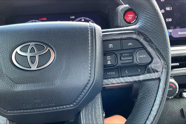 Used 2025 Toyota Tacoma TRD Sport AWD/4WD image 12