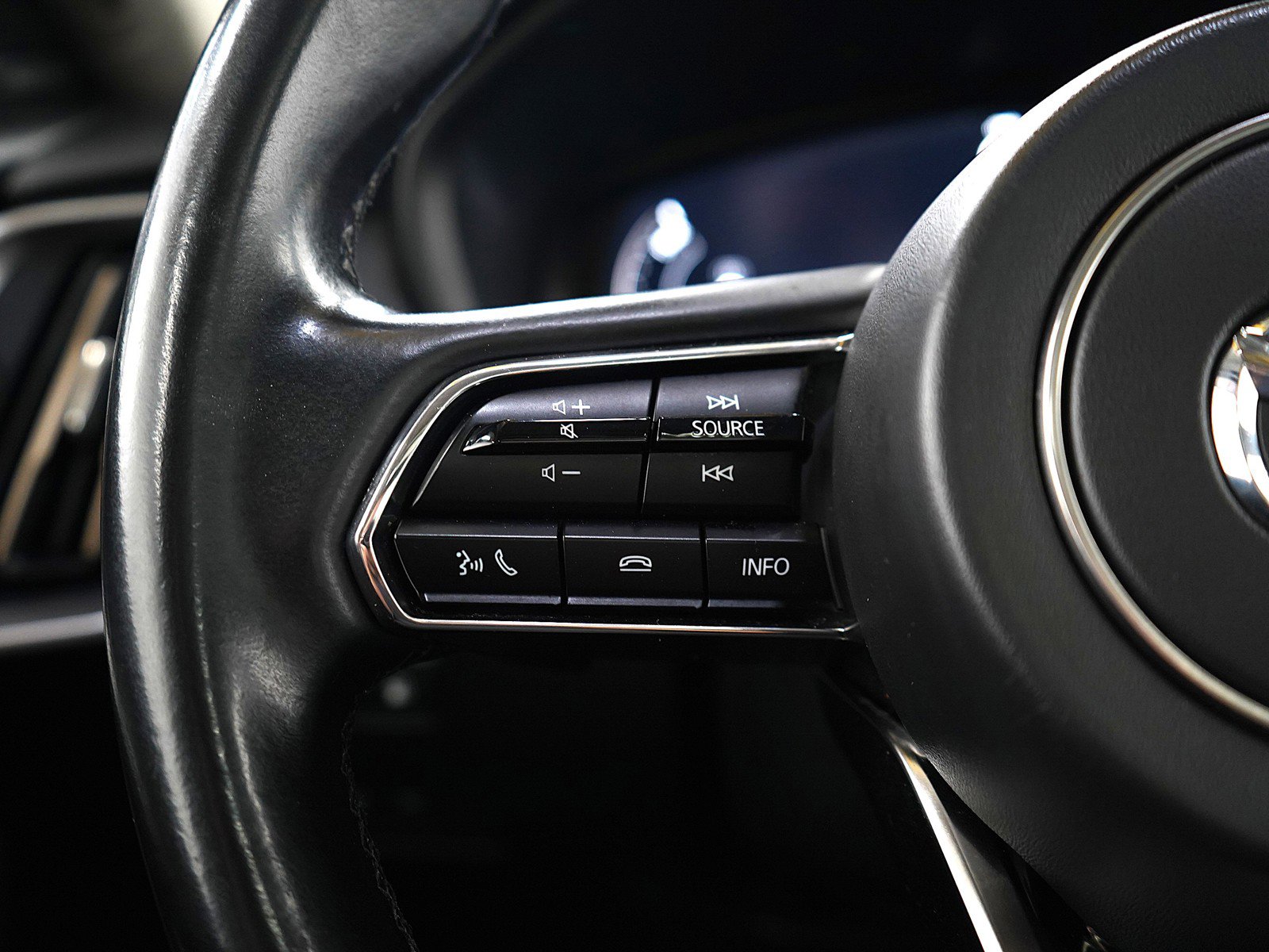 Certified 2024 MAZDA CX-90 Plug-In Hybrid w/ Premium Pkg image 28