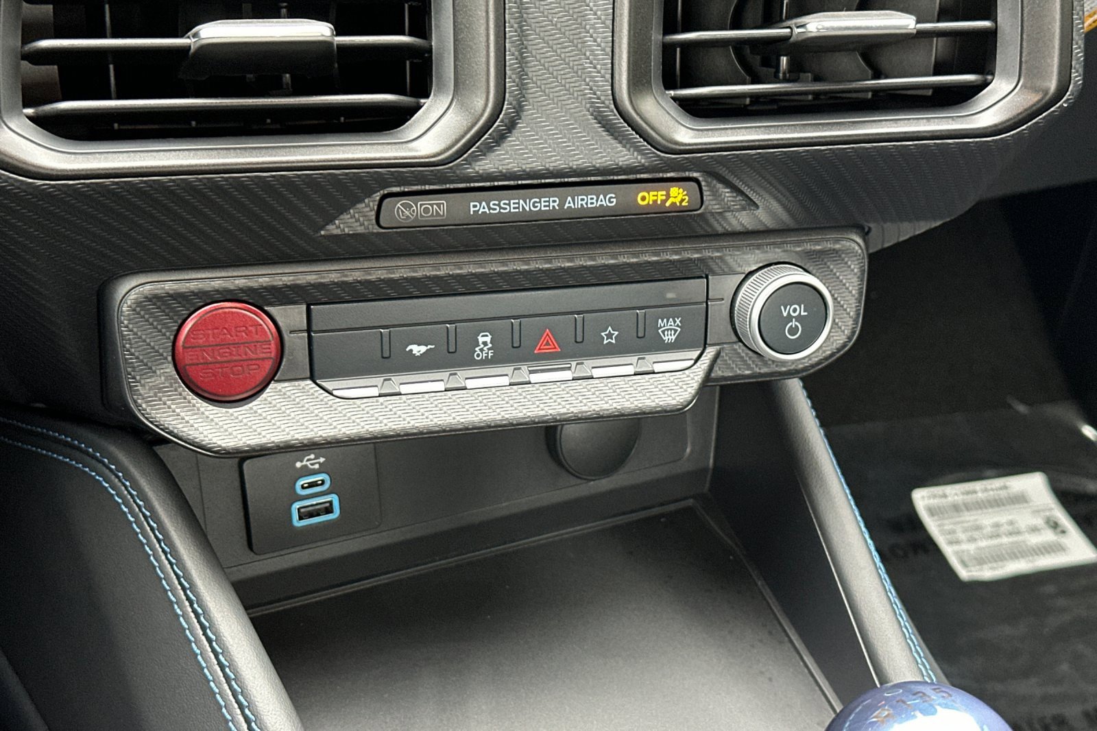 New 2025 Ford Mustang Dark Horse image 20