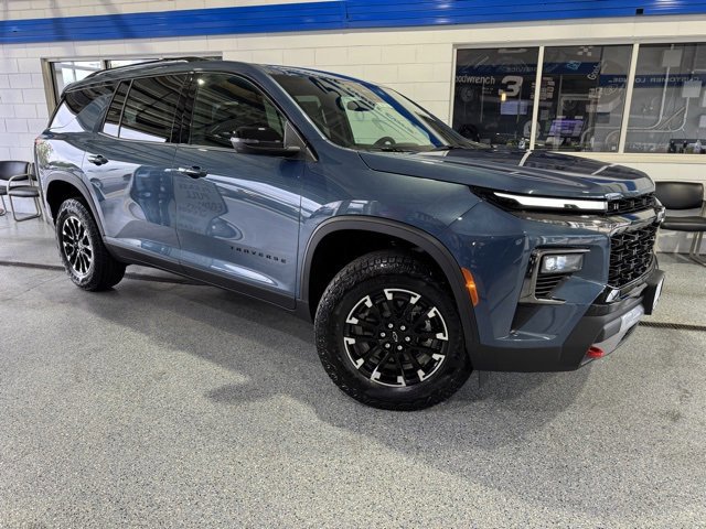 New 2026 Chevrolet Traverse Z71 image 2