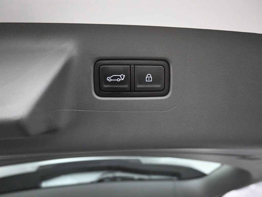 Used 2025 Hyundai Santa Fe SEL image 13