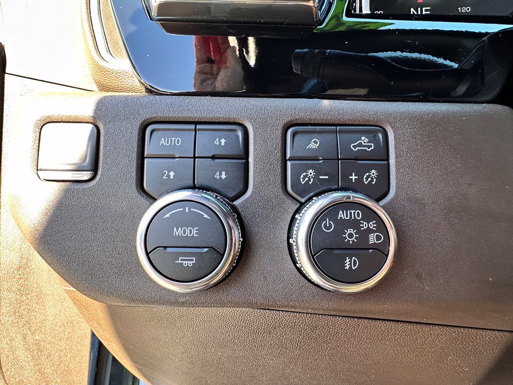 Used 2024 GMC Sierra 2500 SLT w/ SLT Convenience Package AWD/4WD image 37