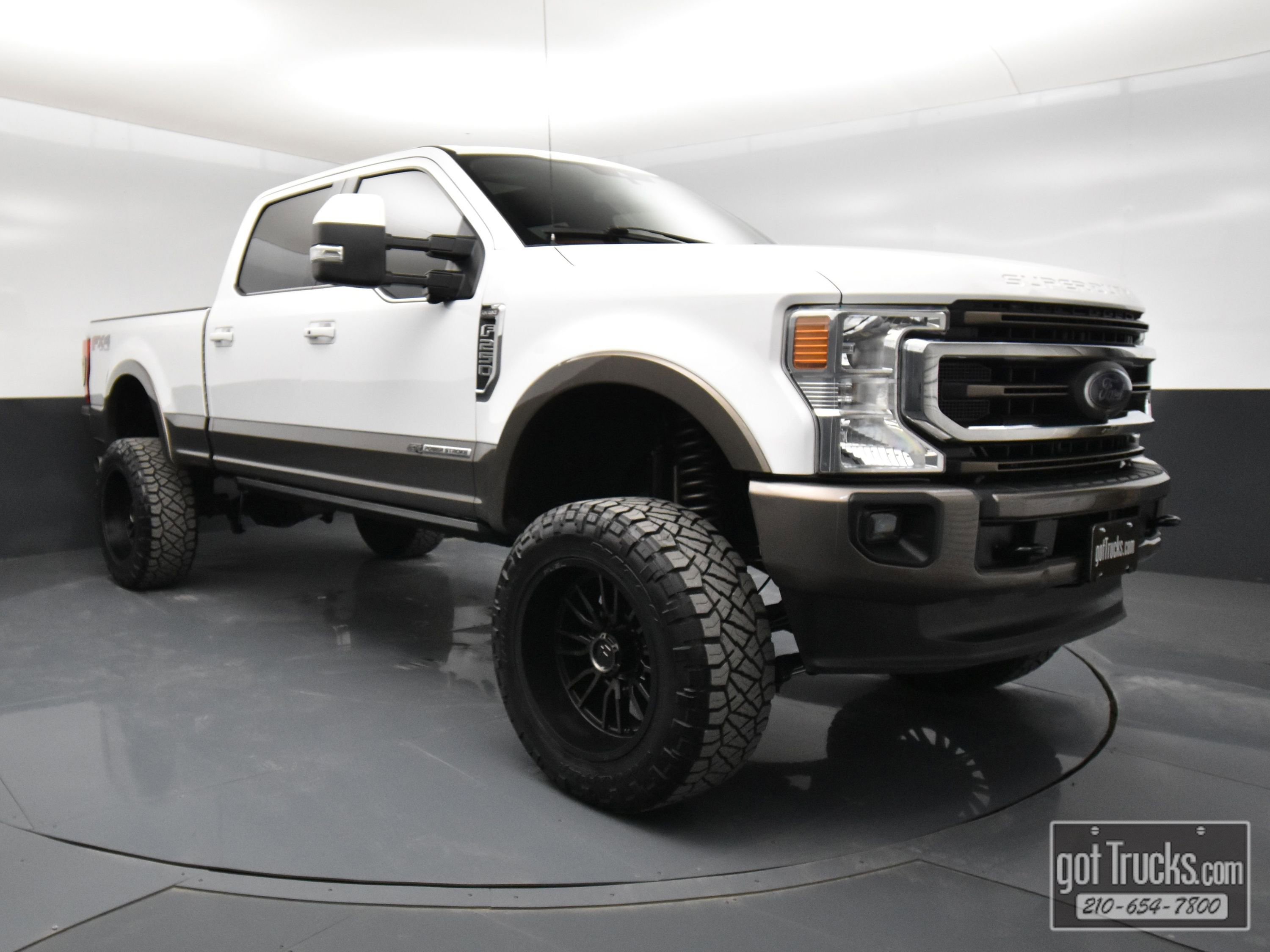 Used 2020 Ford F250 King Ranch w/ FX4 Off-Road Package image 54