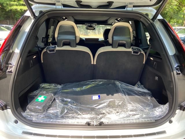 New 2026 Volvo XC90 B6 Plus w/ Protection Package Premier AWD/4WD image 20