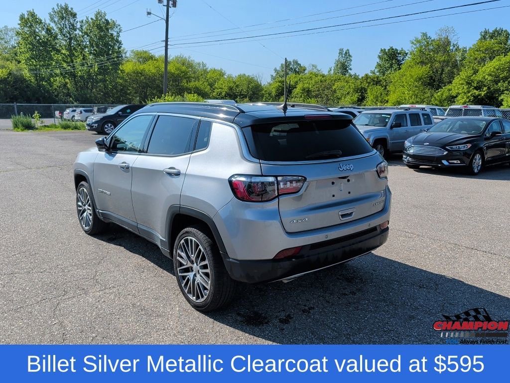 Used 2023 Jeep Compass Limited w/ Elite Group AWD/4WD image 3
