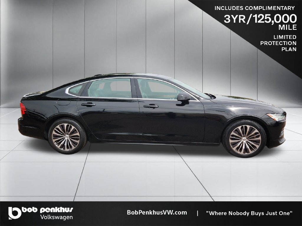 Used 2022 Volvo S90 B6 Momentum AWD/4WD image 24