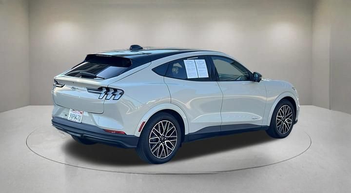 Certified 2025 Ford Mustang Mach-E Premium RWD image 5