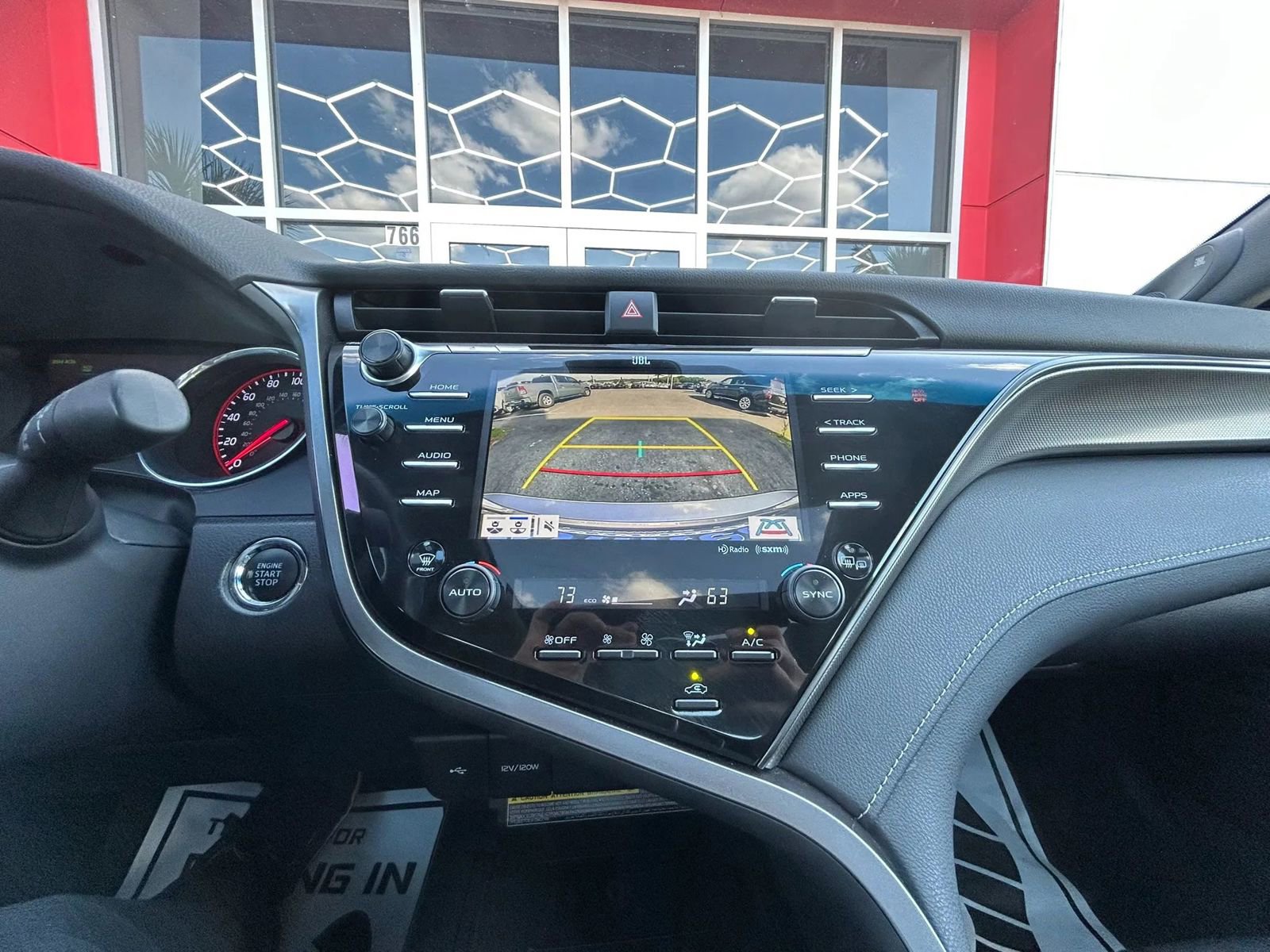 Used 2020 Toyota Camry XSE w/ Navigation Package FWD image 14