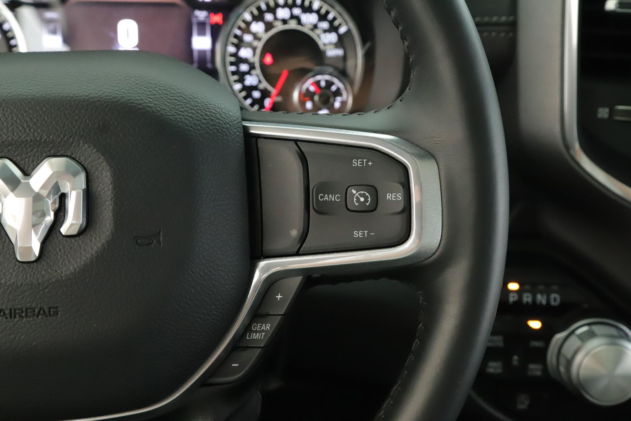 Used 2024 RAM 1500 Laramie AWD/4WD image 6